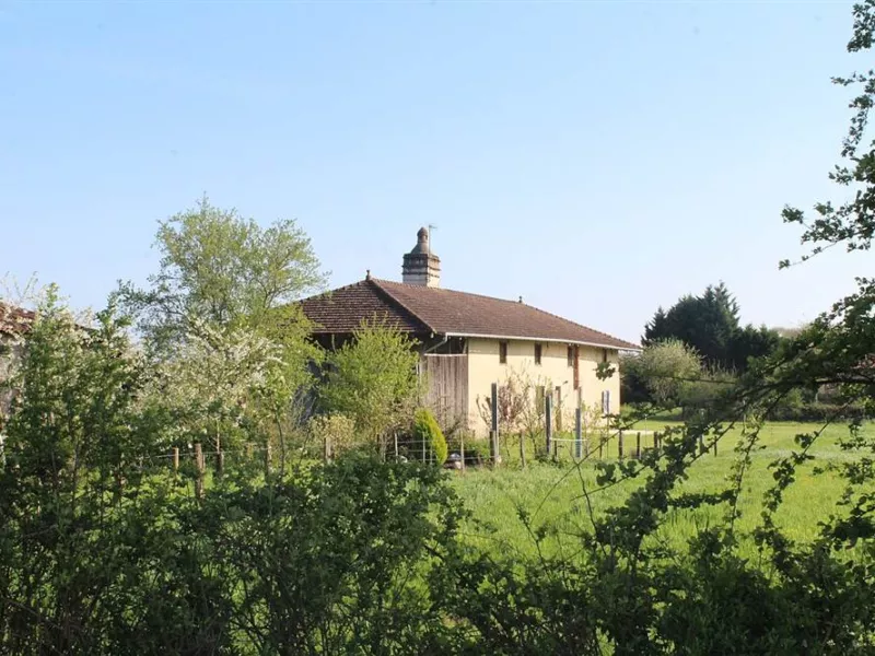Maison de campagne dans l'Ain